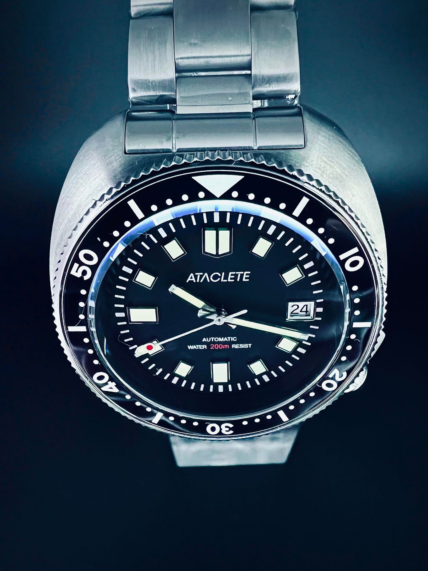 "The Professional" Men's Dive Watch NH35 tech -200 Meter Depth  we by ATACLETE